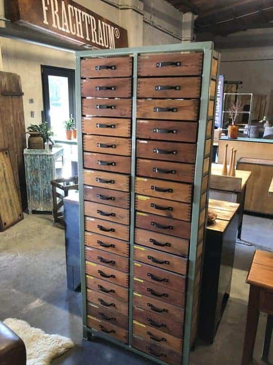 Schubladenschrank, Magazinschrank. - frachtraum1